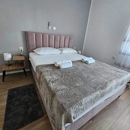 Three Bedroom Апартаменты Задар